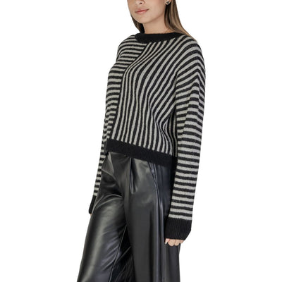 Vero Moda Black And White Recycled Polyester Sweatshirt