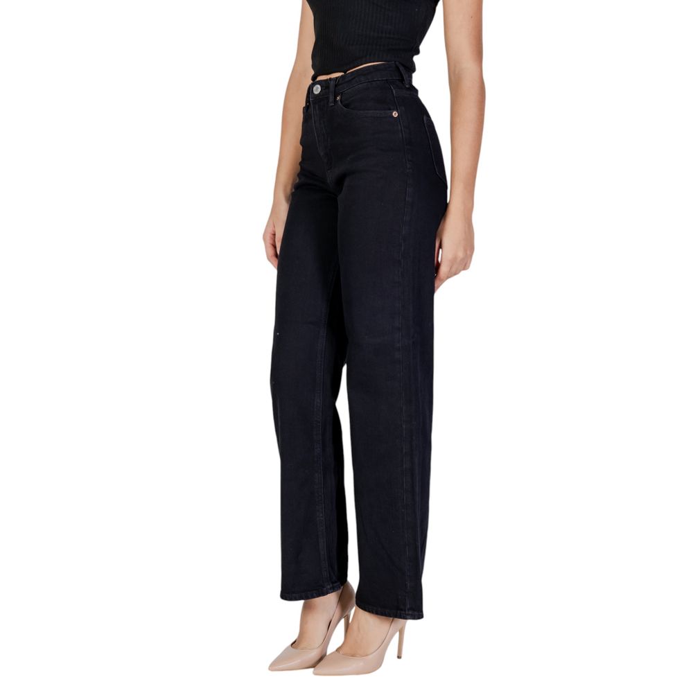 Vero Moda Black Cotton Mom Jean