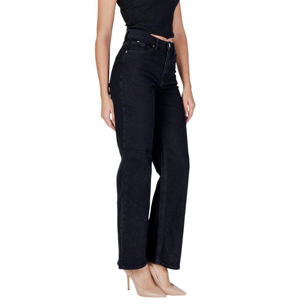 Vero Moda Black Cotton Mom Jean