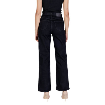 Vero Moda Black Cotton Mom Jean