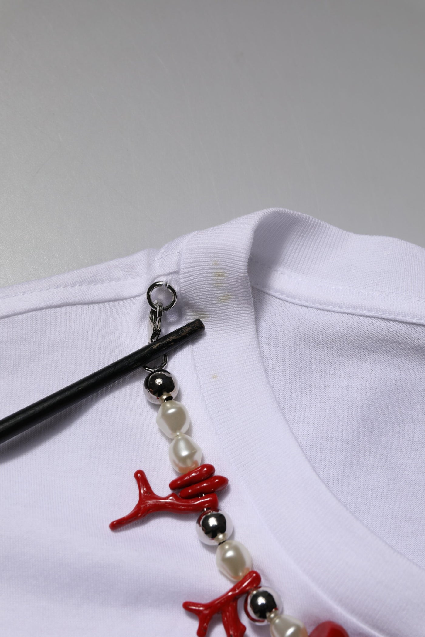 Dolce & Gabbana White Embellished Cotton Crew Neck T-shirt