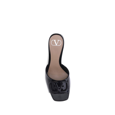 Valentino Garavani Black Calf Leather Bos Taurus Sandals