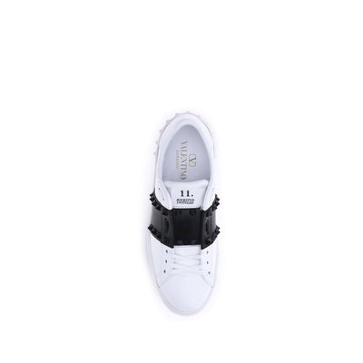 Valentino Garavani Black Calf Leather Bos Taurus Low Top Sneakers