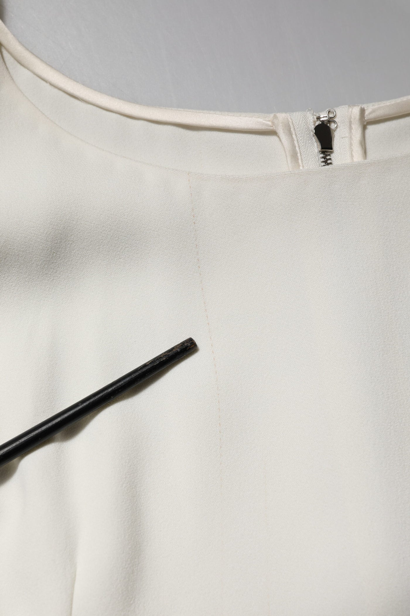 Dolce & Gabbana White Round Neck Short Sleeves Blouse Top