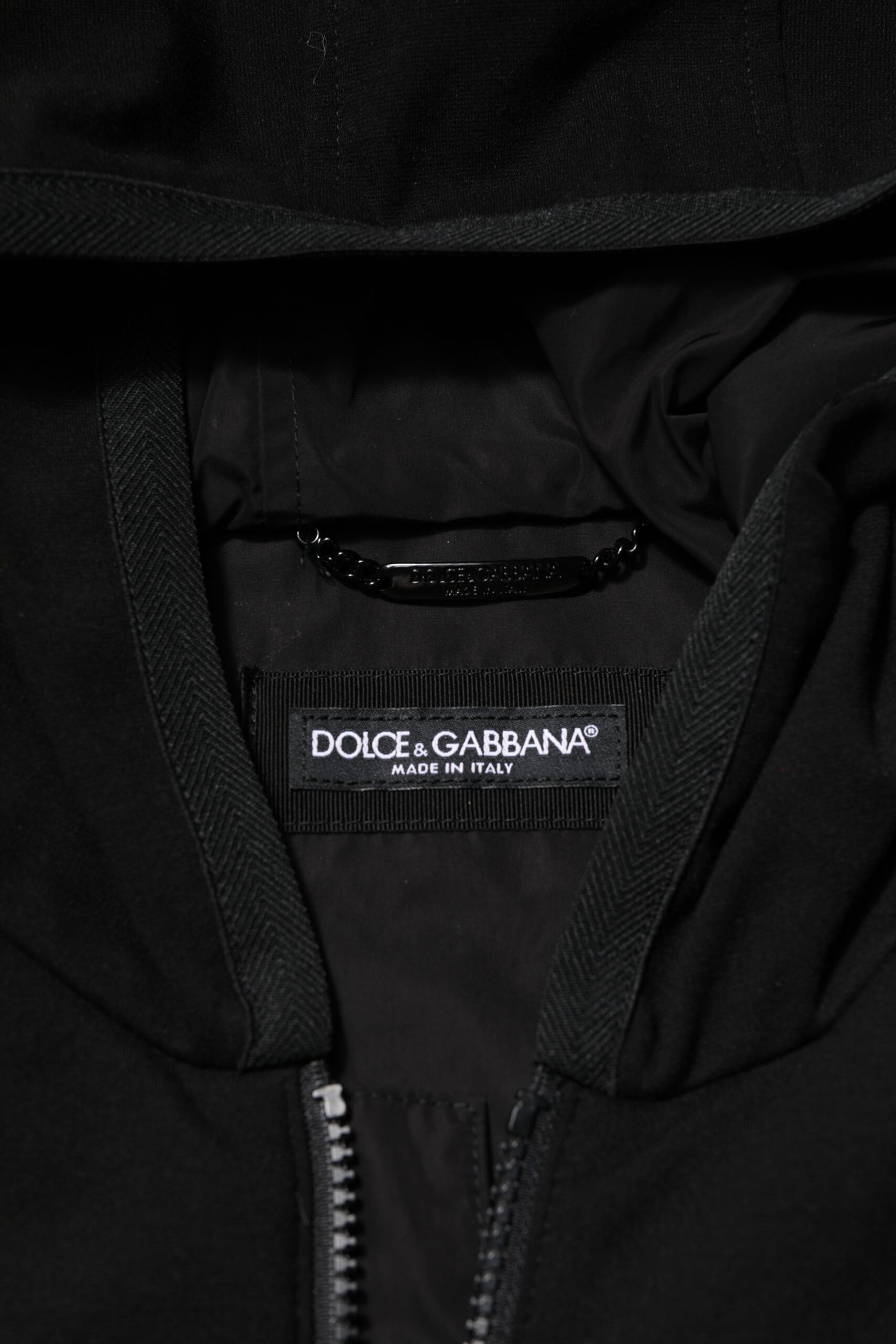 Dolce & Gabbana Black Sleeveless Hooded Logo Plaque Jacket