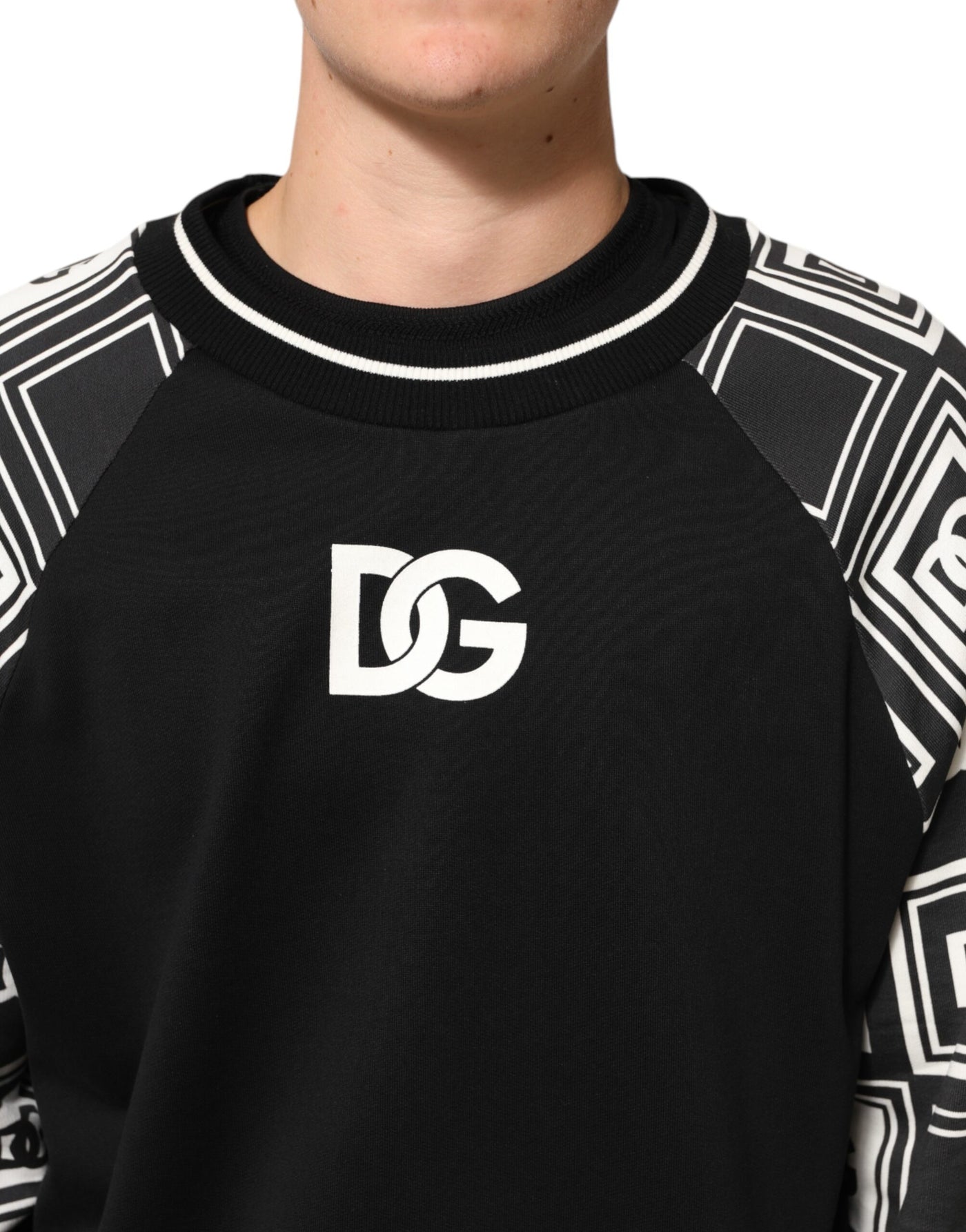 Dolce & Gabbana Black Magnificent DG Logo Sweatshirt Sweater