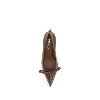 Prada Antique leather Pumps