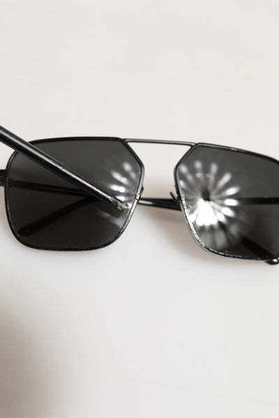 Dolce & Gabbana Black Metal Frame Square Lenses Shades Eyewear Sunglasses