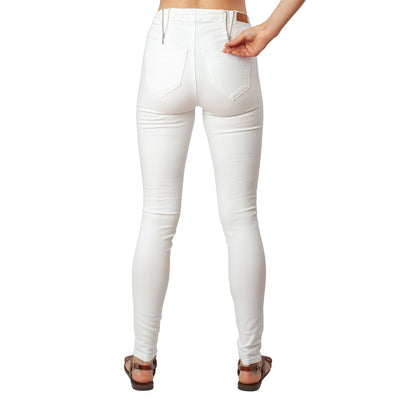 White Jeans Basic Signature Style