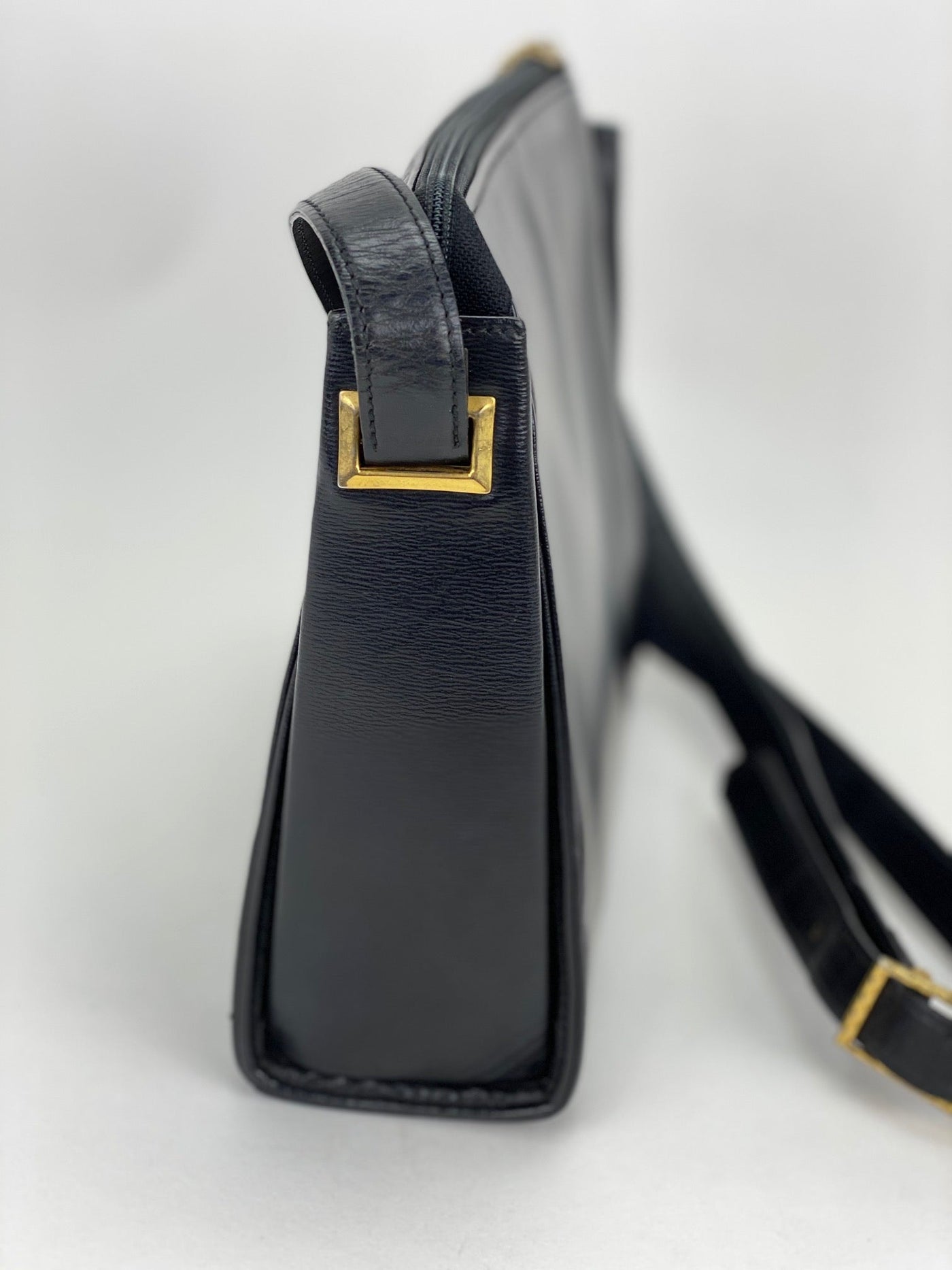 CHRISTIAN DIOR Black  Leather Adjustable Shoulder Bag Authentic Pre owned