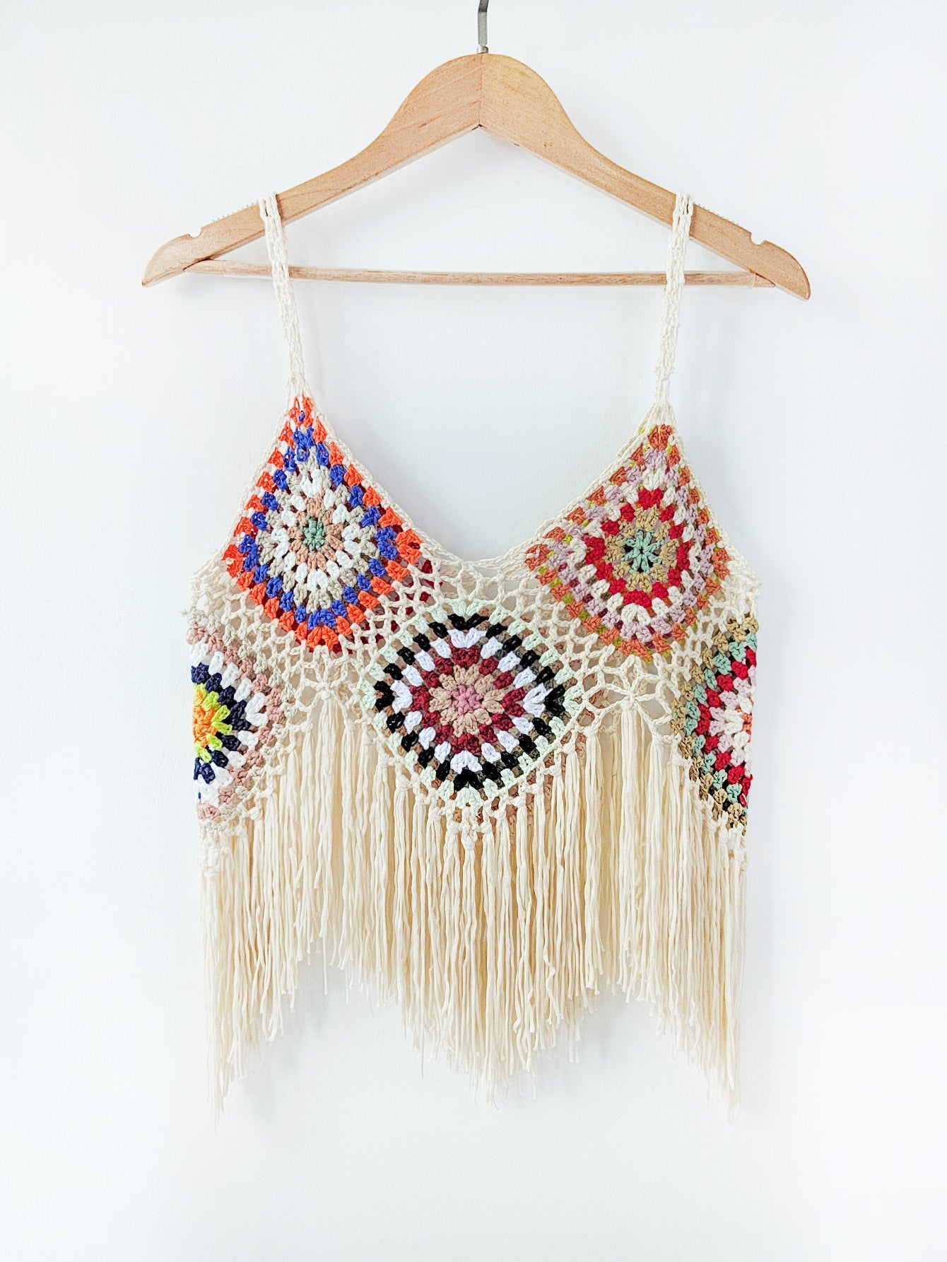 Women Clothing Women Top Pure Hand Crocheting Random Mixed Color Stitching Camisole Tassel Shirt Crochet